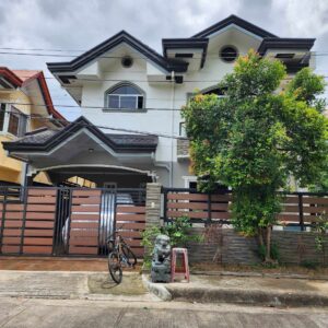 Read more about the article Rush Sale House with a Swimming Pool in Lapu-Lapu City Cebu